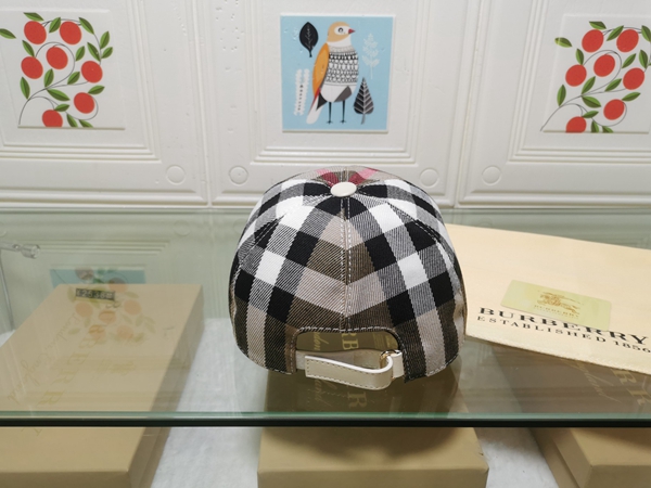 ブランド帽子側面デザイン